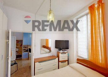 Camera / camera da letto - Quadrilocale Vico Usodimare
 
2, Genova - foto 20