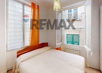 Camera / camera da letto - Quadrilocale Vico Usodimare
 
2, Genova - foto 22