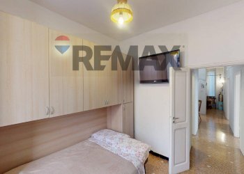 Camera / camera da letto - Quadrilocale Vico Usodimare
 
2, Genova - foto 23