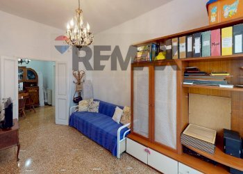 Soggiorno - Quadrilocale Vico Usodimare
 
2, Genova - foto 37
