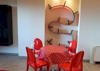Salone - Attic via Santa Teresa, 26, Torino (neighborhood Centro) - photo 13