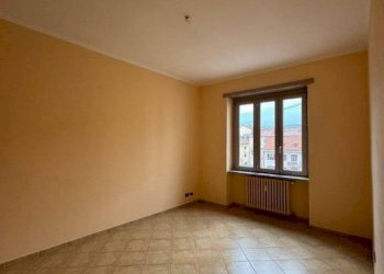 Camera da letto - Two-room apartment via Vincenzo Virginio, 44, Pinerolo - photo 9