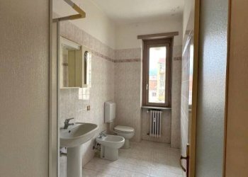 Bagno - Two-room apartment via Vincenzo Virginio, 44, Pinerolo - photo 11