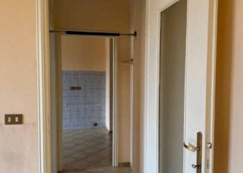 Dettagli - Two-room apartment via Vincenzo Virginio, 44, Pinerolo - photo 14