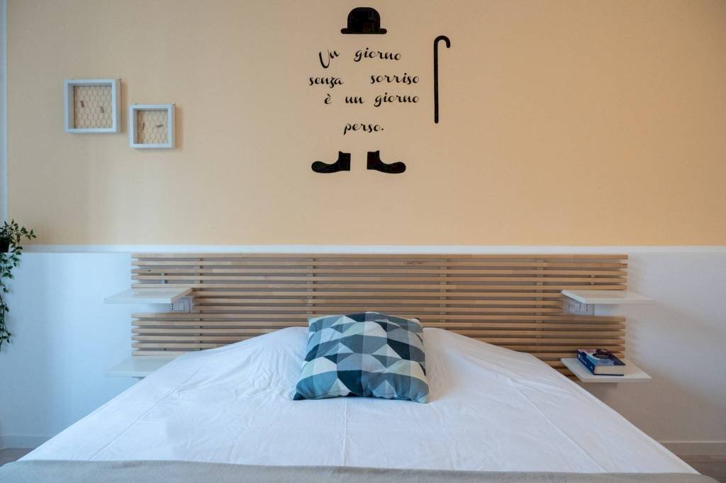 Camera da letto - Terreno non edificabile via Ruggero Leoncavallo, 17, Milano (zona Casoretto) - foto 3