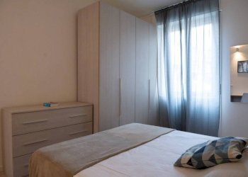 Camera da letto - Terreno non edificabile via Ruggero Leoncavallo, 17, Milano (zona Casoretto) - foto 6