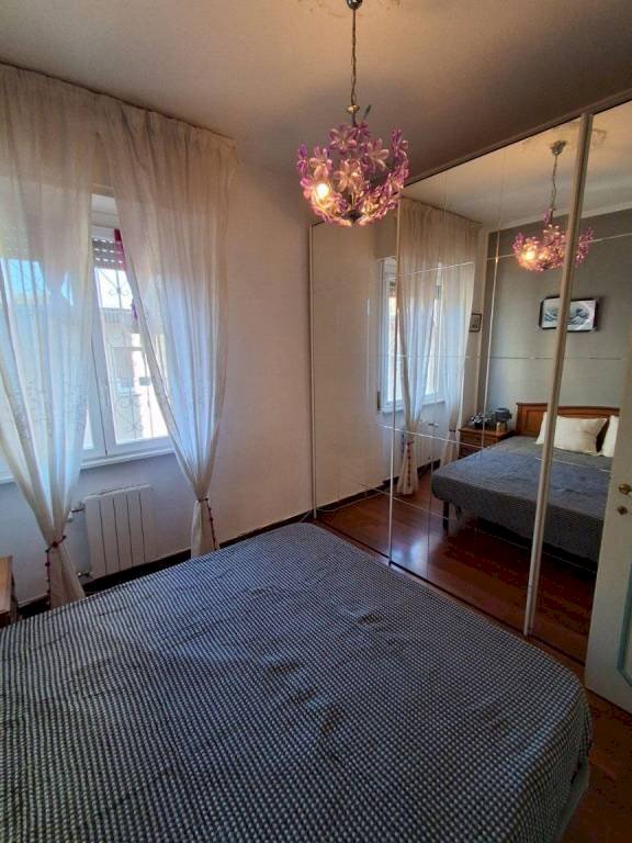 Camera da letto - Terreno non edificabile via Caianello, 23, Milano (zona Dergano) - foto 2