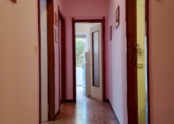 Corridoio - Two-room apartment salita San Domenico, 11, Rapallo - photo 7