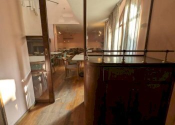 Interno non residenziale - Quadrilocale piazza Italia, 1, Alzano Lombardo - foto 49