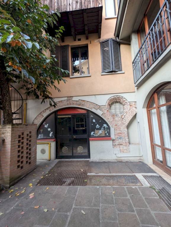 Cortile interno - Quadrilocale Alzano Lombardo - foto 2