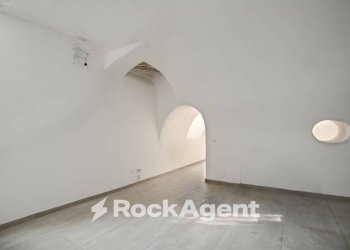 Stanza non arredata - Magazzino via dei Quattro Cantoni, 9a, Roma (zona Centro Storico) - foto 14