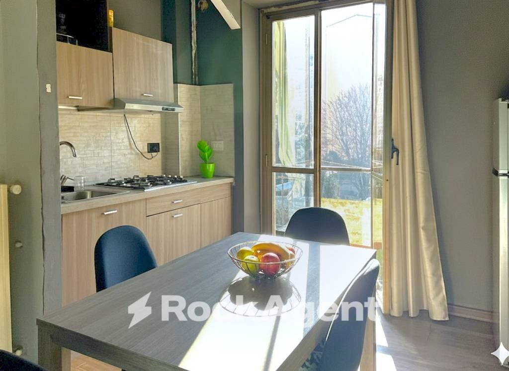 Cucina - Appartamento via Gaspero Barbera, 30, Torino (zona Mirafiori Sud) - foto 2