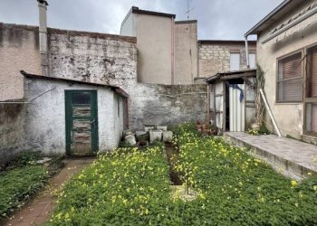 Giardino - Independent house via Francesco Cossiga, 128, Siligo - photo 15