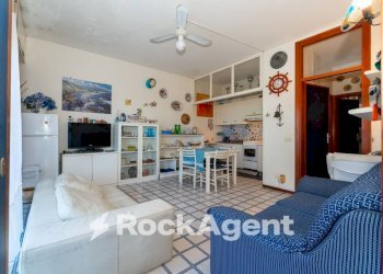 Salone - Three-room apartment contrada Castelluccio, Augusta - photo 9