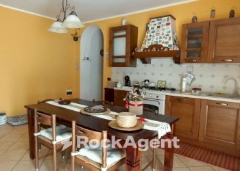 Cucina - Trilocale corso Italia, 38, Mede - foto 3