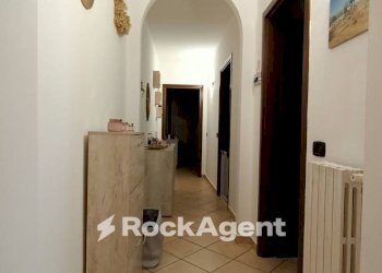 Corridoio - Trilocale corso Italia, 38, Mede - foto 8