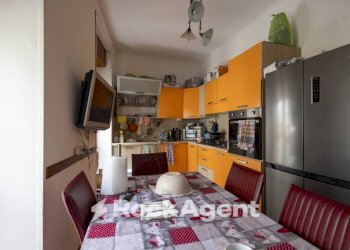 Cucina - Three-room apartment vico III Gradoni Porta Marina, 2, Catanzaro - photo 6