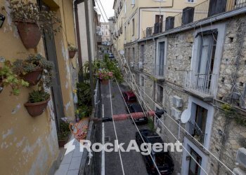 Balcone - Three-room apartment vico III Gradoni Porta Marina, 2, Catanzaro - photo 13