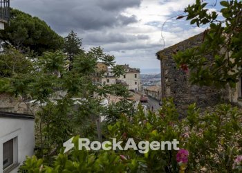 Vista - Three-room apartment vico III Gradoni Porta Marina, 2, Catanzaro - photo 30