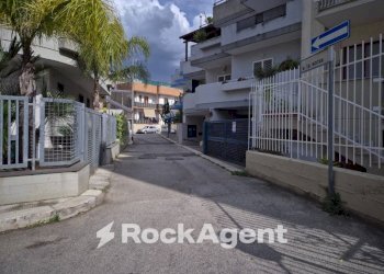 Zona - Garage - Autosilos - Parcheggio via la Sorsa S., 10, Bitritto - foto 19