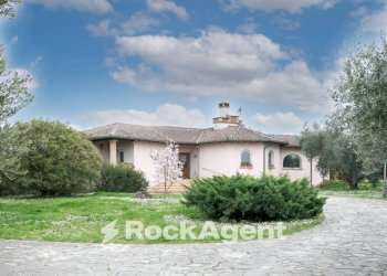 Zona - Villa via Valle del Muraglione, Canale Monterano - foto 1