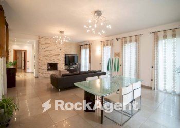 Salone - Villa via Giuseppe Sirtori, 2, Bellaria-Igea Marina - foto 2