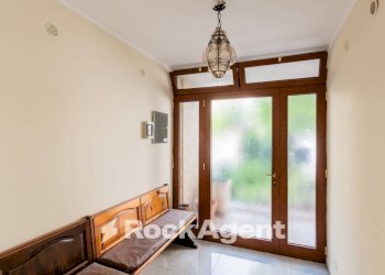Interno palazzo - Appartamento via Panoramica, 33, Boscoreale - foto 3