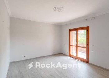 Camera da letto - Appartamento via Panoramica, 33, Boscoreale - foto 17