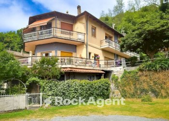 Facciata - Trilocale via del Poggio, 10, Varazze - foto 25