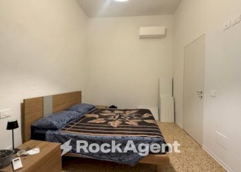 Camera da letto - Two-room apartment strada Matteo Renato Imbriani, Parma - photo 12
