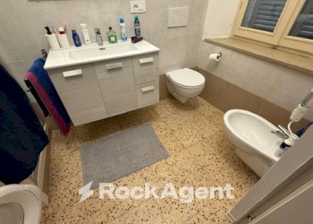Bagno - Two-room apartment strada Matteo Renato Imbriani, Parma - photo 15