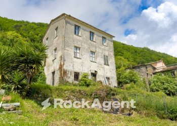 Facciata - Rustico via Oneto, San Colombano Certenoli - foto 4