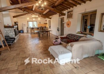 Salone - Villa strada Della Poggetta, Castiglione in Teverina - photo 7