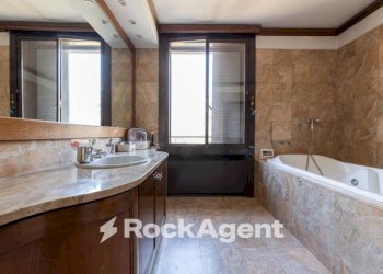 Bagno - Terraced Villa via dei Longobardi, 31, hamlet Milano 3, Basiglio - photo 25
