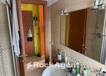 Bagno - Bilocale viale Sandro Pertini, 6, San Giovanni Teatino - foto 24
