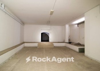 Interno non residenziale - Warehouse via Arpi, 152, Foggia - photo 13