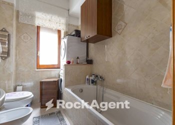 Bagno - Three-room apartment via Antonio Masciari, 7, Catanzaro - photo 21