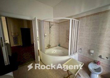 Bagno - Apartment via Amiternina, 16, L'Aquila - photo 12