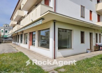 Facciata - Negozio via Roma, 121, Pianiga - foto 19