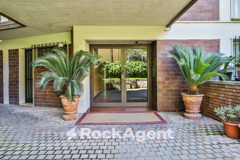 Ingresso - Two-room apartment via Loderingo degli Andalò, 3/2, Bologna (neighborhood Centro Storico) - photo 2