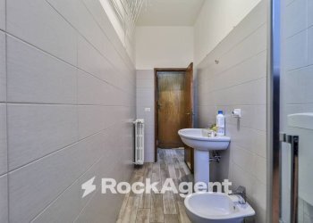Bagno - Bilocale via Loderingo degli Andalò, 3/2, Bologna (zona Centro Storico) - foto 21