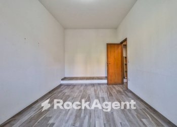 Camera da letto - Bilocale via Loderingo degli Andalò, 3/2, Bologna (zona Centro Storico) - foto 25