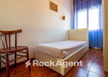 Camera da letto - Independent house via Cesare Battisti 20, Ploaghe - photo 20