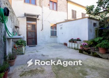 Cortile interno - Independent house via Cesare Battisti 20, Ploaghe - photo 11
