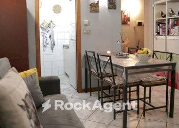 Salone - Monolocale corso Principe Oddone, 50, Torino (zona Aurora) - foto 4