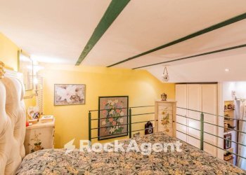 Camera da letto - Bilocale via Don Luigi Sturzo, Napoli (zona Arenella) - foto 15