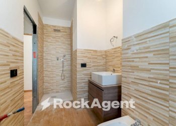 Bagno - Three-room apartment via Don Luigi Sturzo, 142, Catania - photo 28