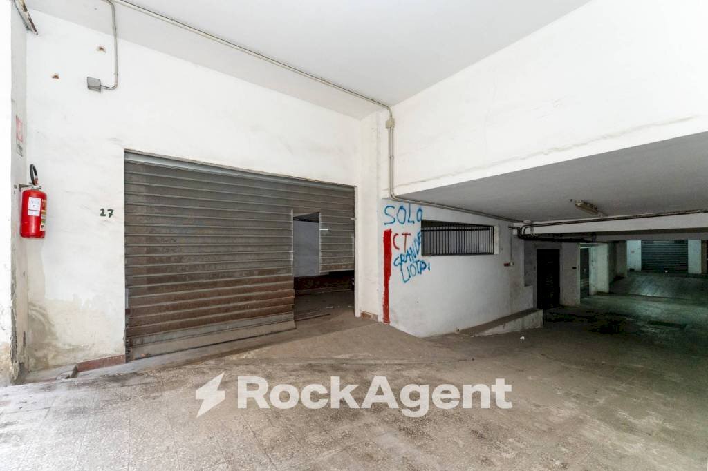 Box auto - Garage - Autosilos - Parking via Paolo Bentivoglio, 20, Catania - photo 1