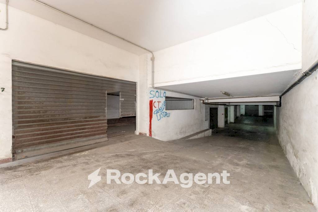 Box auto - Garage - Autosilos - Parking via Paolo Bentivoglio, 20, Catania - photo 3