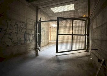 Magazzino - Garage - Autosilos - Parcheggio via Ciriaco Carru, Sassari - foto 1